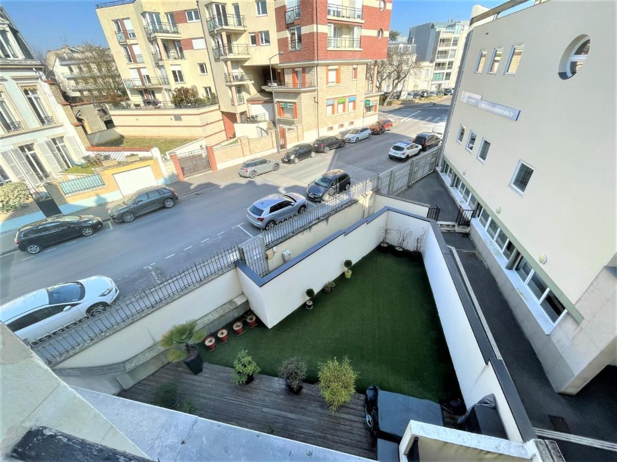 Aux Clefs Des Sacres - Dans Un Hotel Particulier Situe Rue Du Marc - Reims - Hyper Centre Forum Mairie Boulingrin מראה חיצוני תמונה