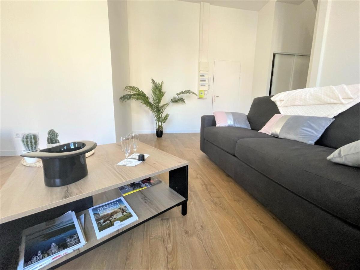 Aux Clefs Des Sacres - Dans Un Hotel Particulier Situe Rue Du Marc - Reims - Hyper Centre Forum Mairie Boulingrin מראה חיצוני תמונה