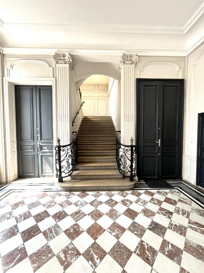 Aux Clefs Des Sacres - Dans Un Hotel Particulier Situe Rue Du Marc - Reims - Hyper Centre Forum Mairie Boulingrin מראה חיצוני תמונה