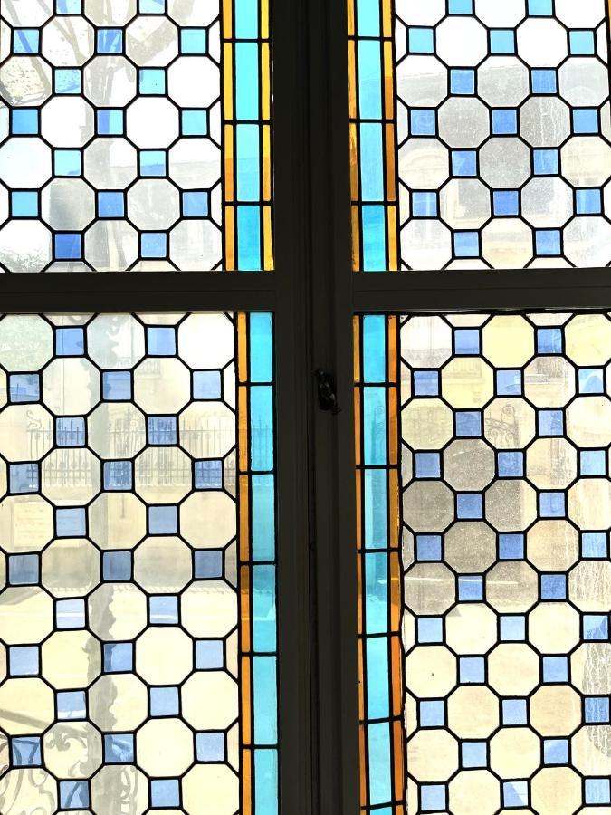 Aux Clefs Des Sacres - Dans Un Hotel Particulier Situe Rue Du Marc - Reims - Hyper Centre Forum Mairie Boulingrin מראה חיצוני תמונה
