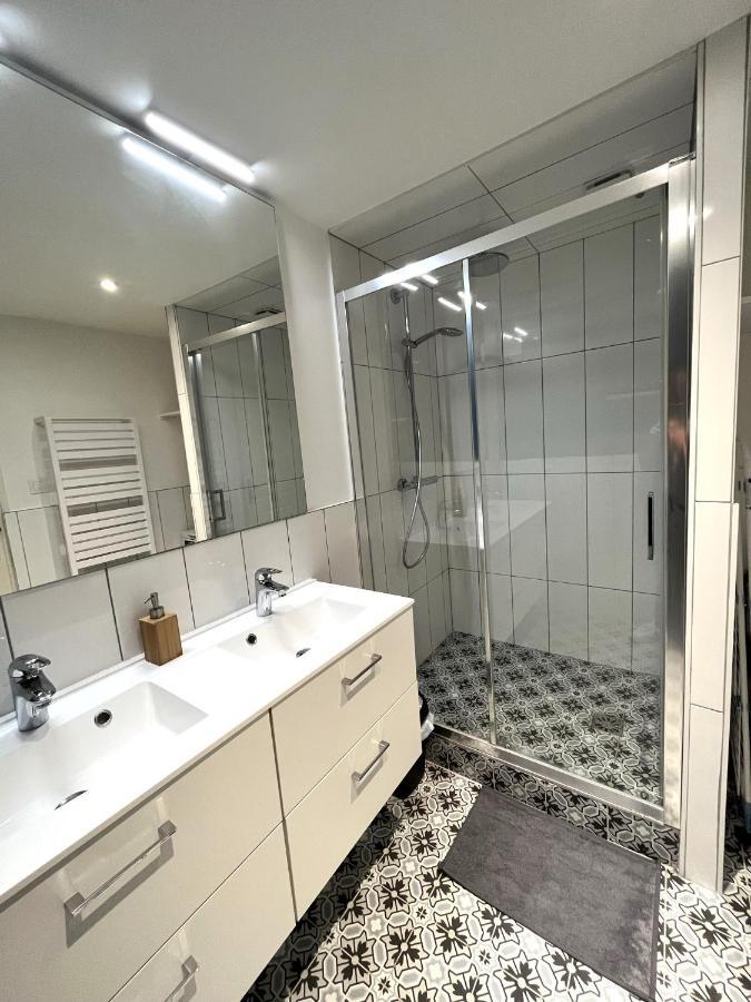 Aux Clefs Des Sacres - Dans Un Hotel Particulier Situe Rue Du Marc - Reims - Hyper Centre Forum Mairie Boulingrin מראה חיצוני תמונה